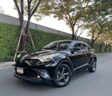 2018 Toyota C-HR 1.8 HV Hi TOP ไมล์ 40,000 กลิ่นใหม่ยังอยู่ จองให้ทัน